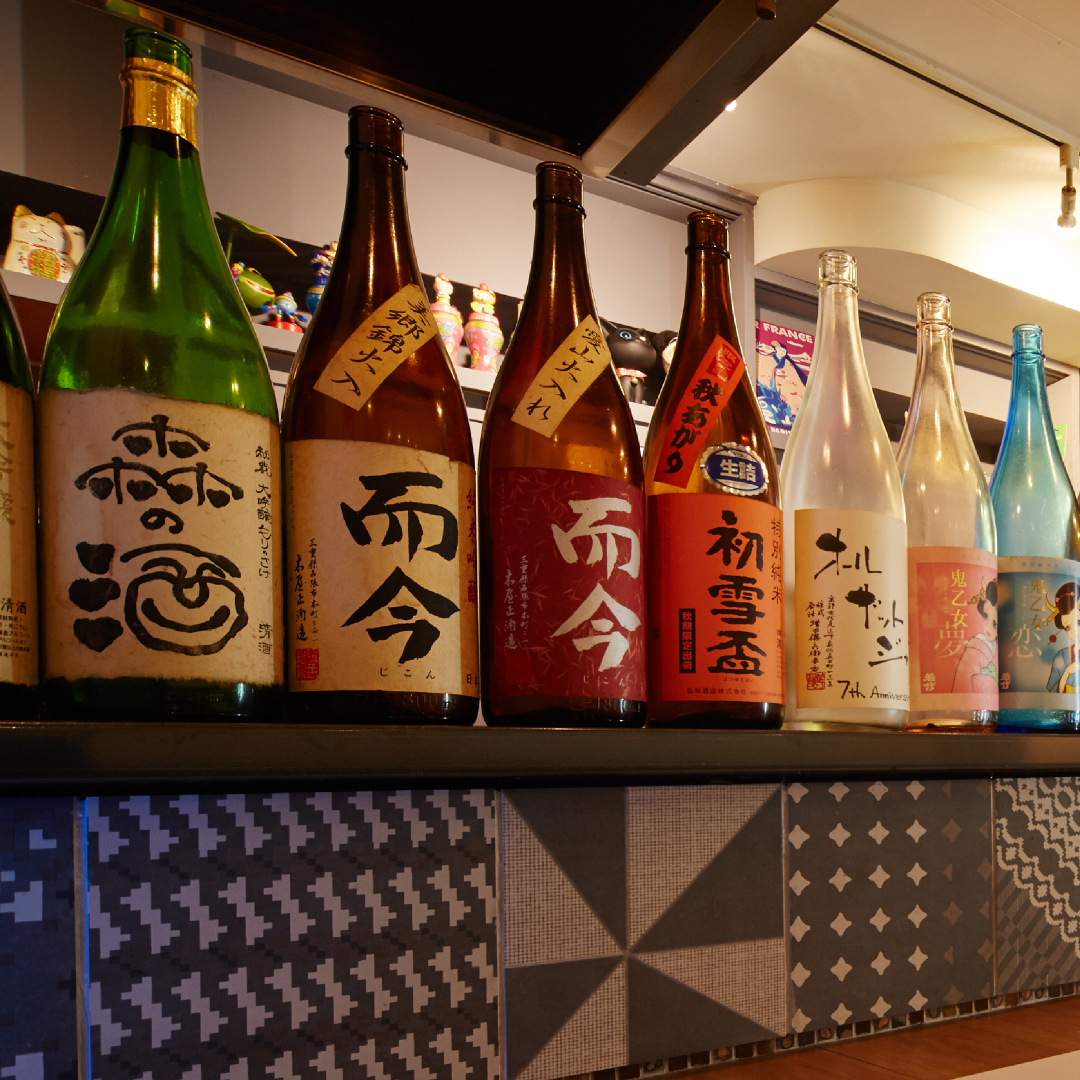 世界有名な 荒木町の日本酒バー・オールザットジャズ｜多彩に揃えた日本酒 洋楽